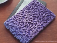 Knitting and so on E-Book Sleeve with Random Lace